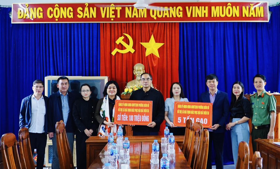 Nghĩa tình của phường Buôn Hồ dành cho các địa phương trong tỉnh bị ảnh hưởng nghiêm trọng bởi mưa lũ